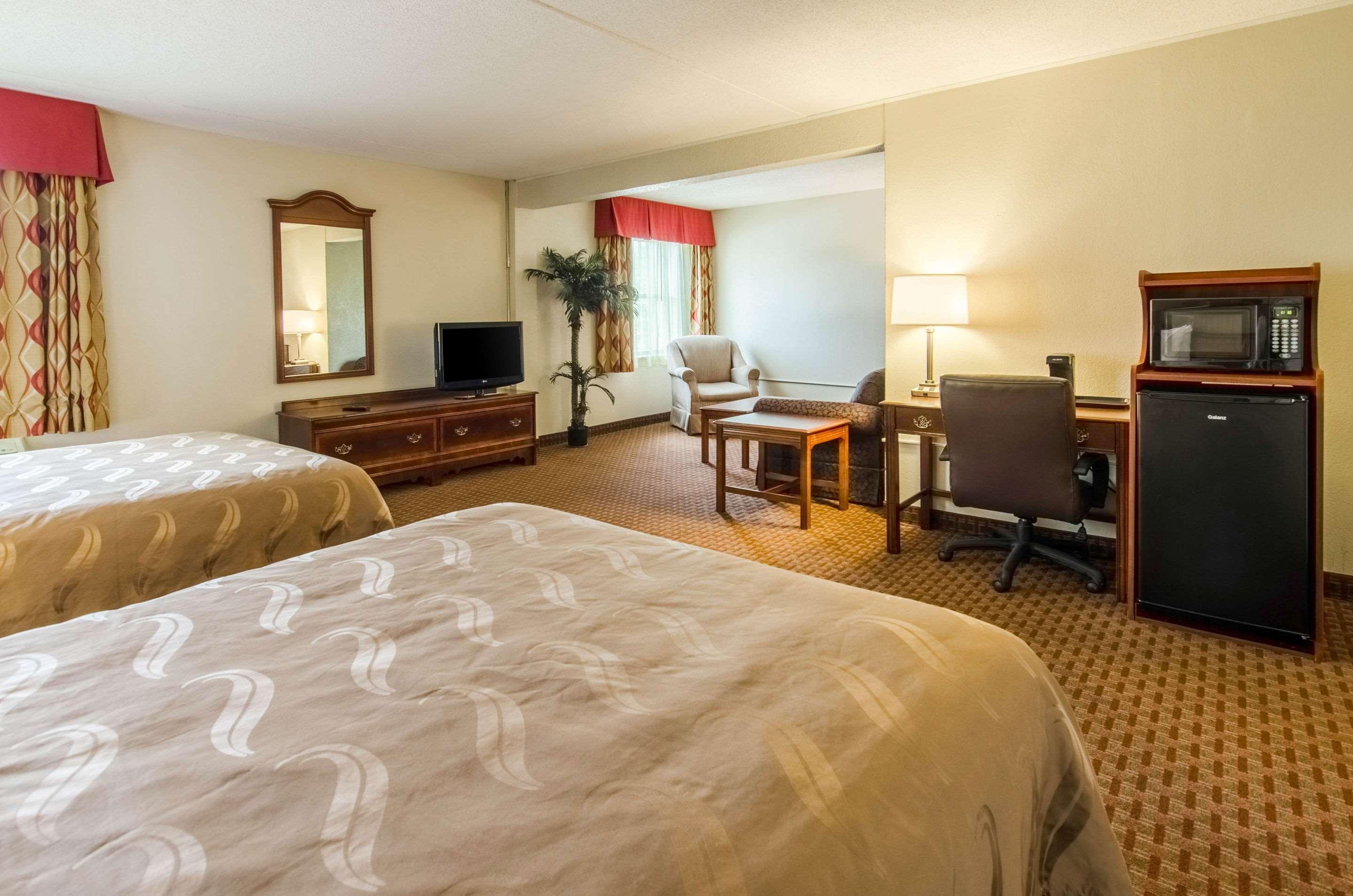 Timber Ridge Quality Inn & Suites Lexington Near I-64 And I-81 מראה חיצוני תמונה