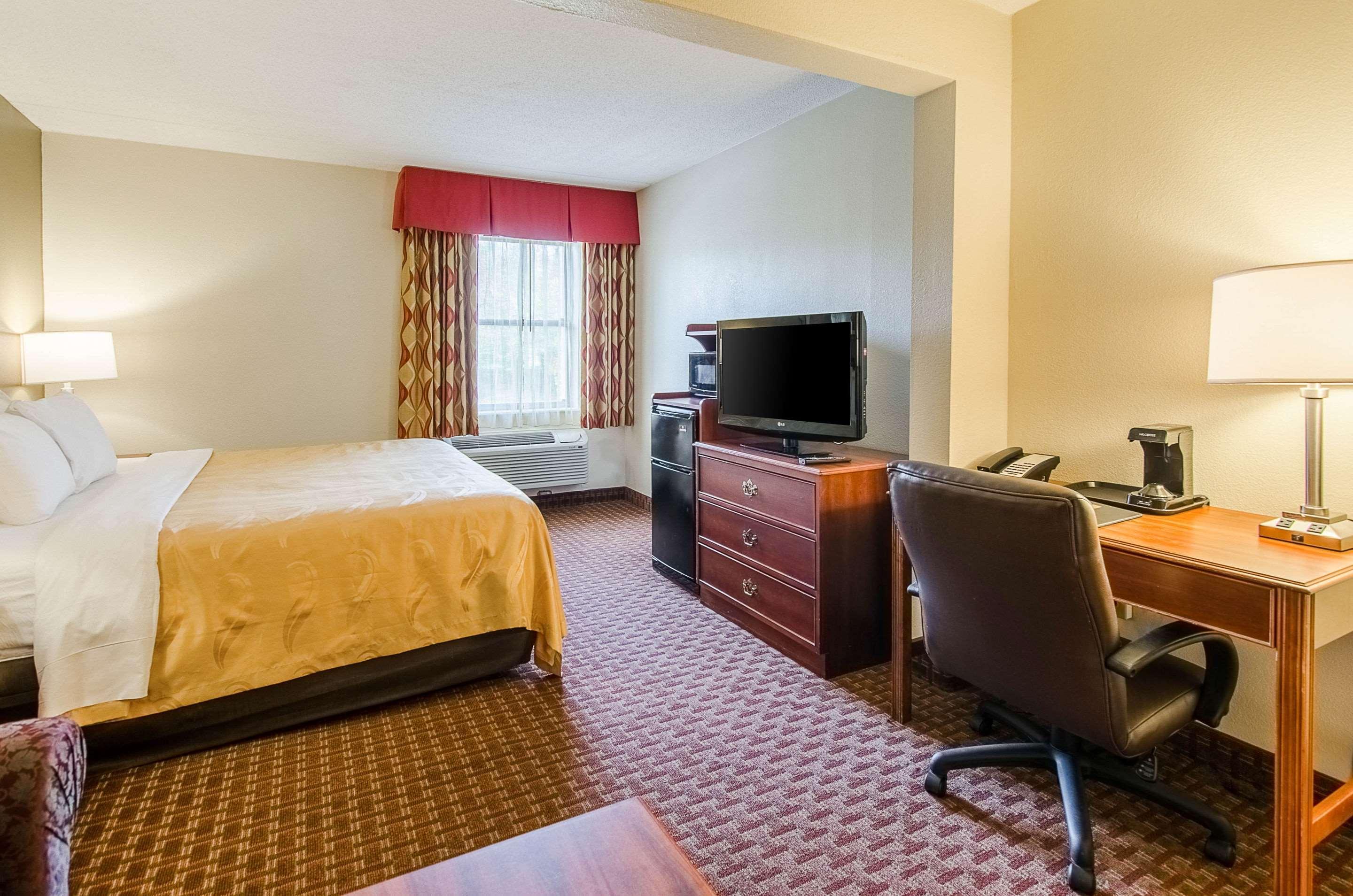 Timber Ridge Quality Inn & Suites Lexington Near I-64 And I-81 מראה חיצוני תמונה