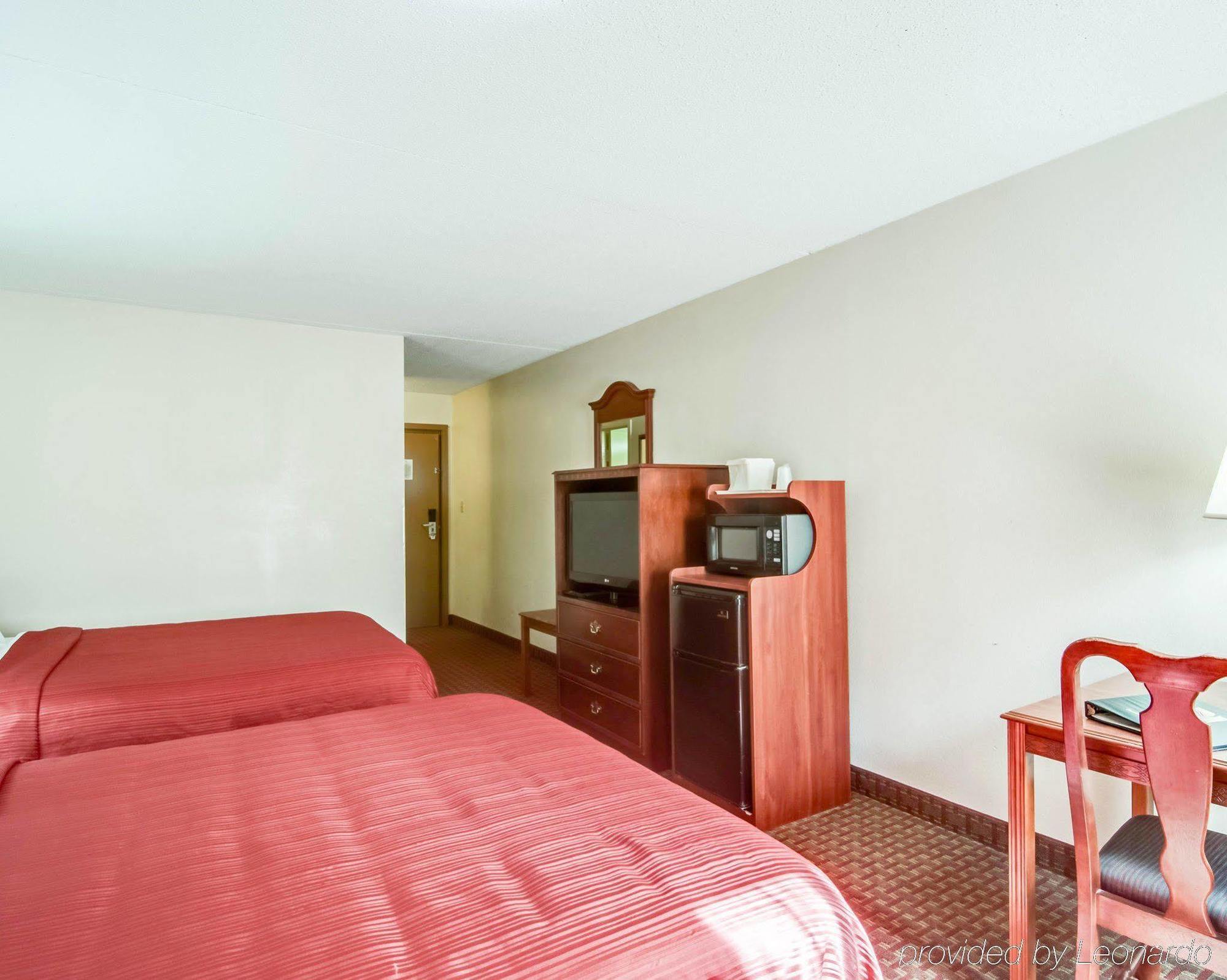 Timber Ridge Quality Inn & Suites Lexington Near I-64 And I-81 מראה חיצוני תמונה