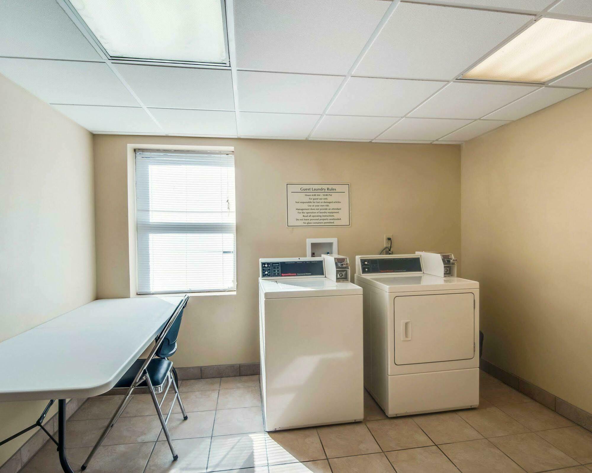 Timber Ridge Quality Inn & Suites Lexington Near I-64 And I-81 מראה חיצוני תמונה