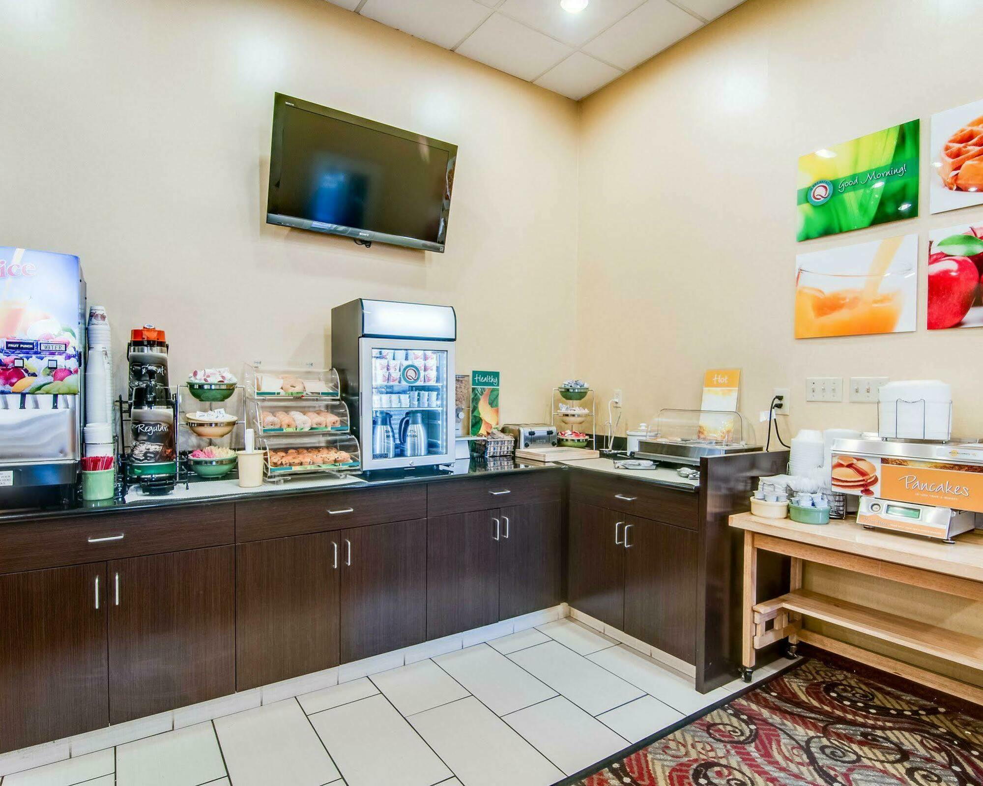 Timber Ridge Quality Inn & Suites Lexington Near I-64 And I-81 מראה חיצוני תמונה